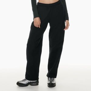 TNA ARITZIA Cozy Fleece Mega Cargo™ Sweatpant BLACK